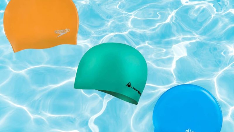 7 Topi Renang Terbaik Yang Membuat Ramping Di Kolam Renang